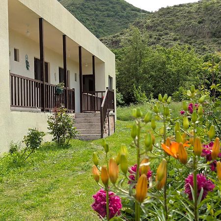 Bee House Hotel Pia Ngoại thất bức ảnh